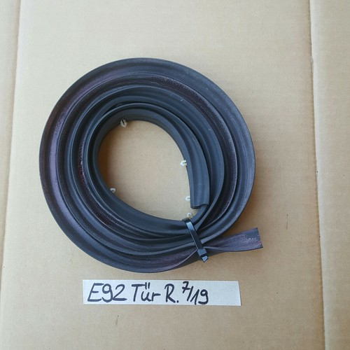 BMW E92 E93 Tür Dichtung unten Fugenabdichtung rechts  7119094