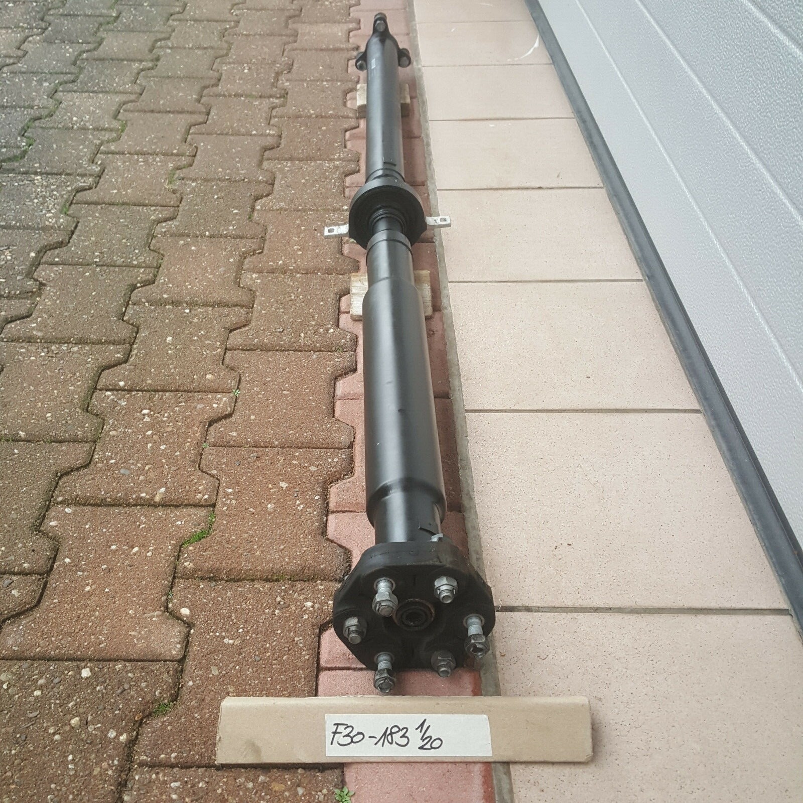 BMW F31 F30 Gelenkwelle 318 Diesel Schaltgetriebe 7600183 Kardanwelle N47