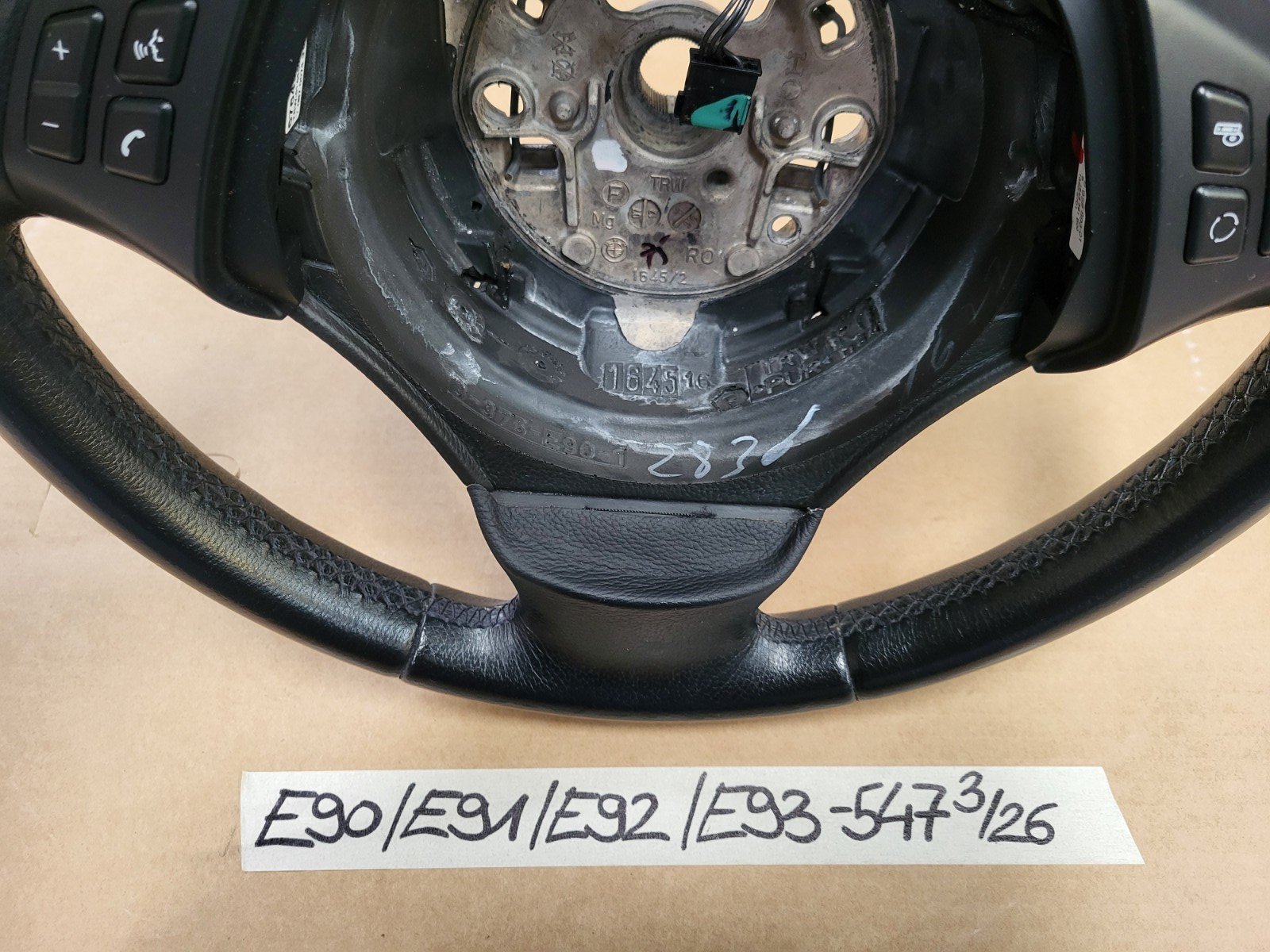 BMW E90 E91 E92 E93 E81 E82 E87 MFL Lenkrad  Multifunktion Leder Lenker 6764547