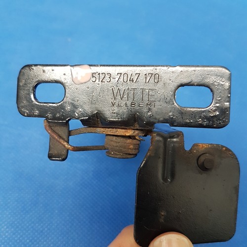 BMW Z4 E85 E86 Fanghaken Frontklappe Motorhaube 7047170 schwarz