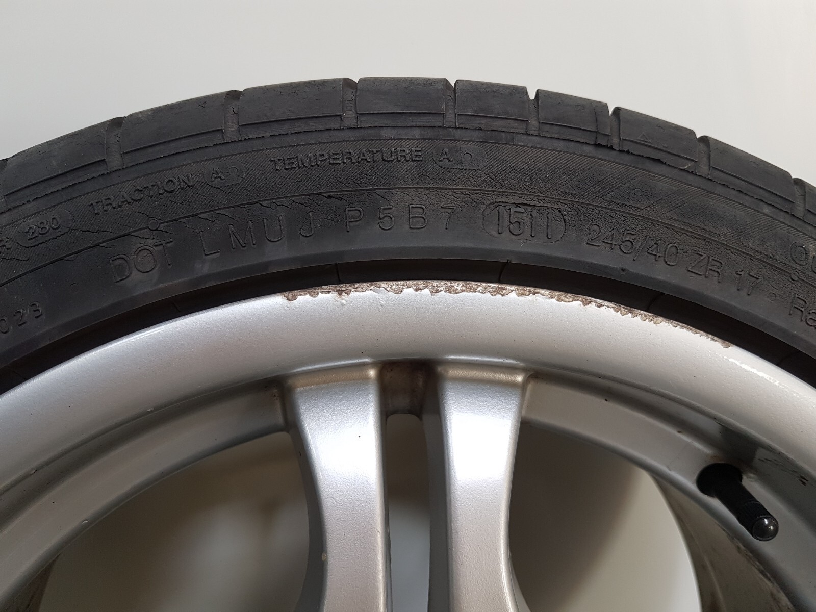 BMW E36 Z3 E46 Z4 E85 E86 Alufelge 8,5 J x 17 Zoll 2229135 + Reifen 225/45 – Bild 2