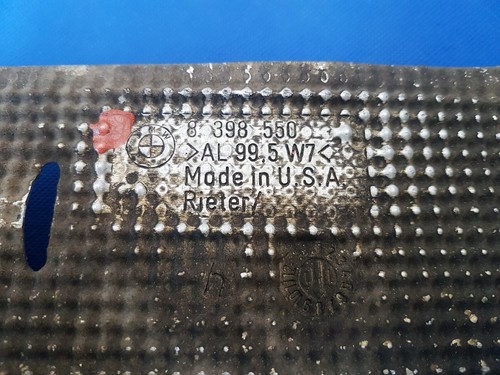 BMW Z3 Hitze Schutz Blech Kraftstofffilterabdeckung Wärmeisolierung 8398550 – Bild 2