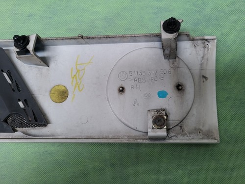 BMW Z3 Lufteinlass Ki​emen Ziergitter Motorhaube rechts ODER links weiß ABHOLUNG