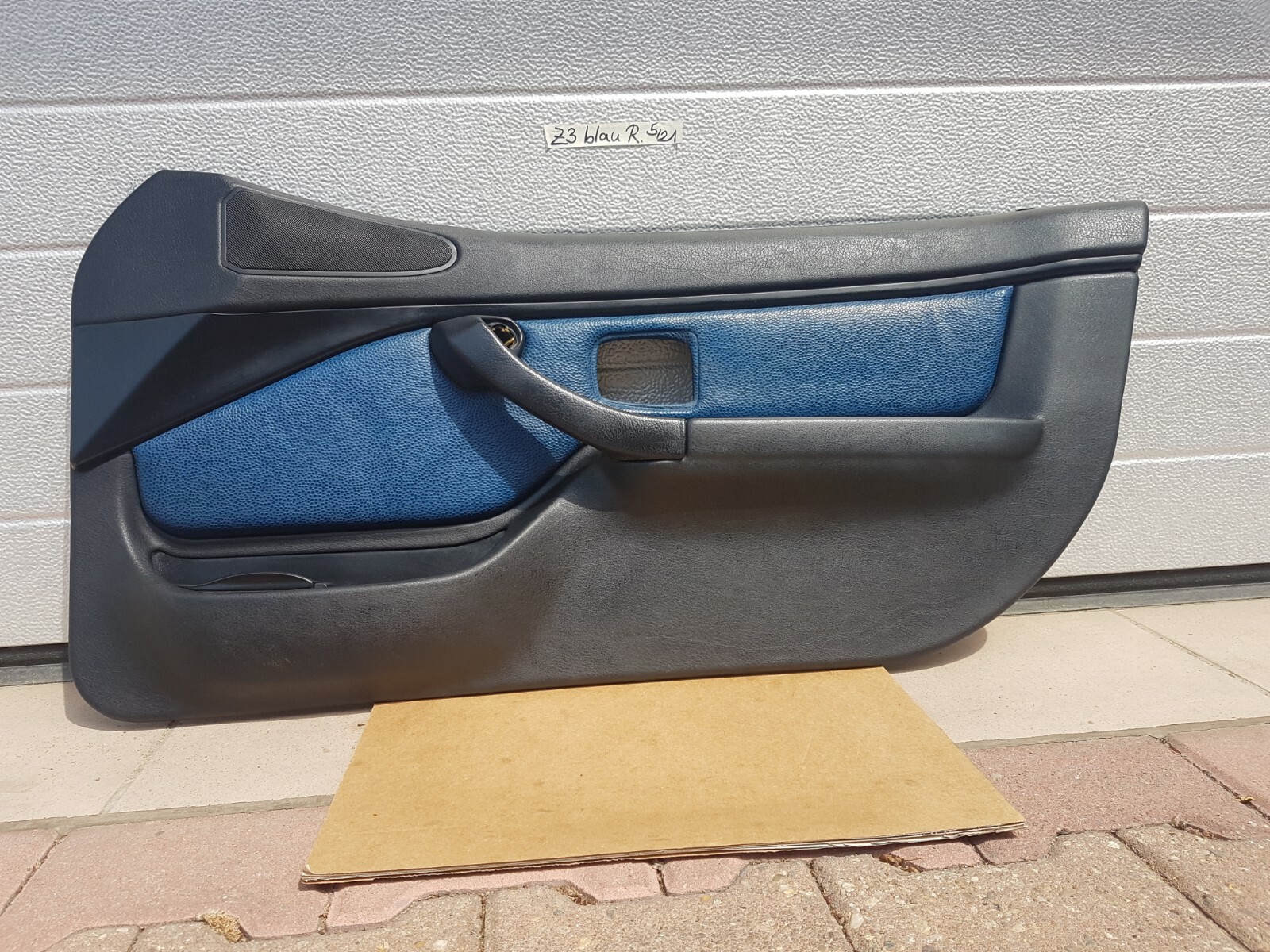 BMW Z3 Roadster Tür Verkleidung schwarz blau Türtafel Tür Pappe RECHTS + Griff  – Bild 1