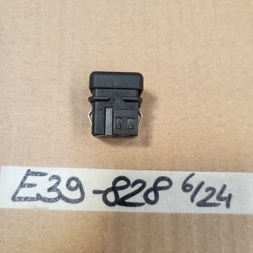 BMW E38 E39  Tür Verriegelung Schalter Zentralverriegelung 8360828 – Bild 2