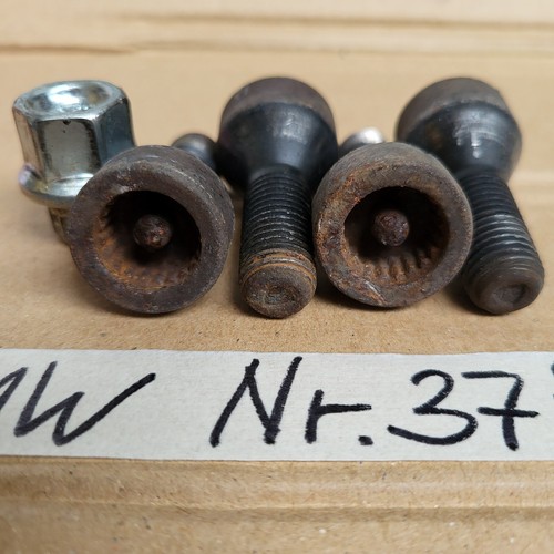 original BMW Z4 E85 E87 E90 E92 E93 E60 E61 Felgenschloss 37  Radschrauben M12