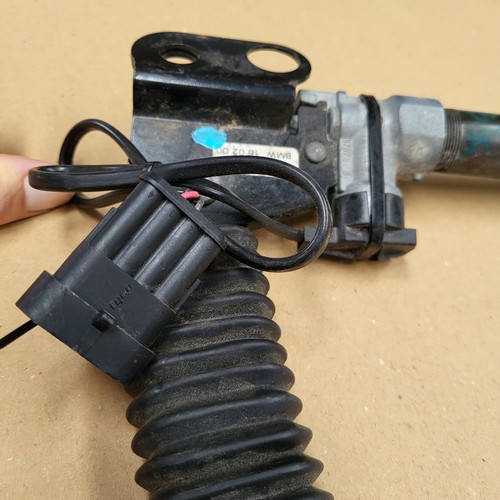 BMW Z3 Roadster Gurtstraffer Gurt Schloss Gurtstrammer LINKS 8221011 Stecker – Bild 4