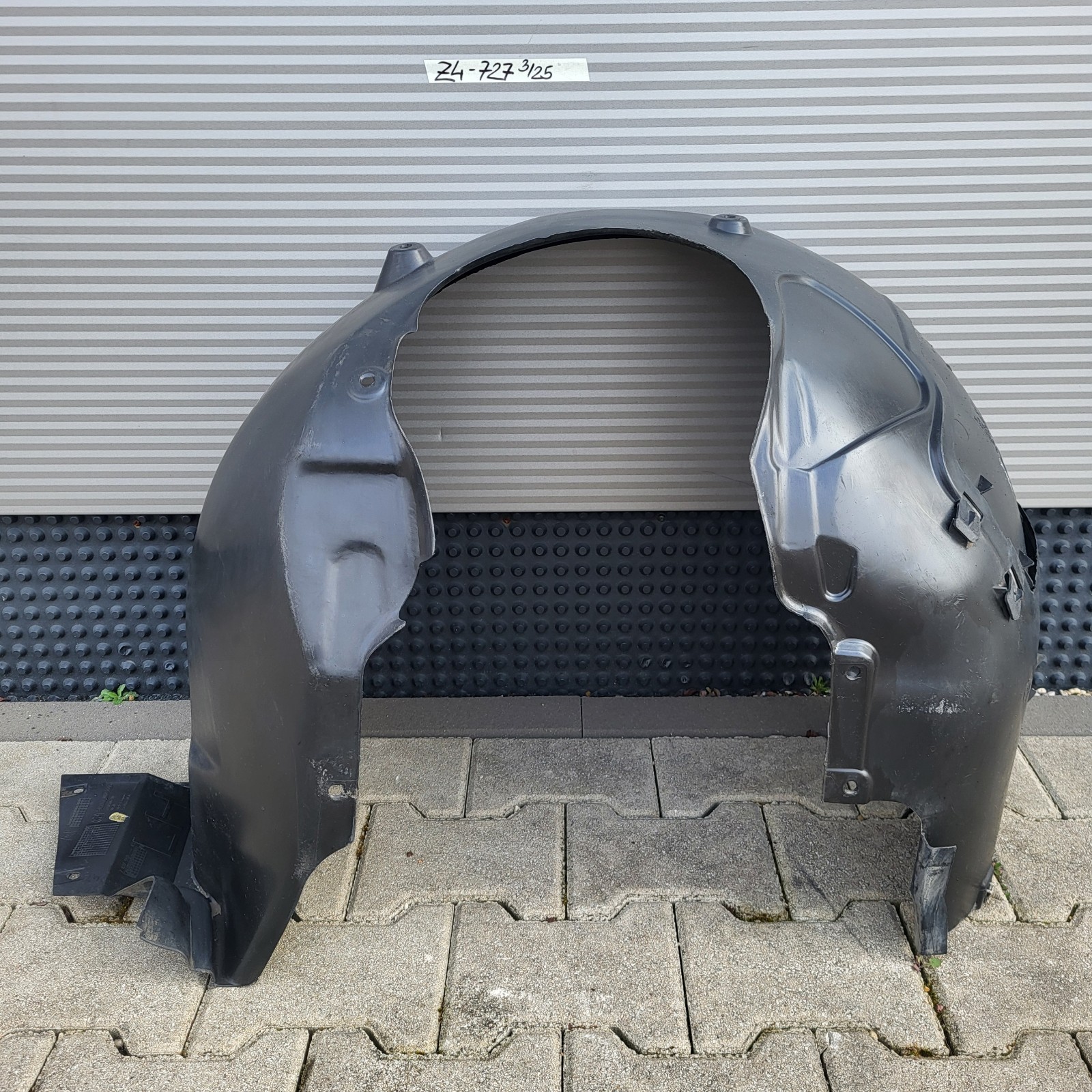 BMW Z4 Radschale Innenkotflügel Abdeckung Radhaus Schale VORNE LINKS 7012727 – Bild 1