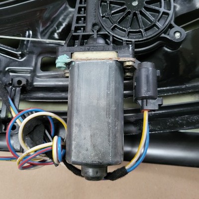 Original BMW E46 Cabrio Fensterheber Mechanismus + Motor + Scheibe Hinten RECHTS – Bild 3