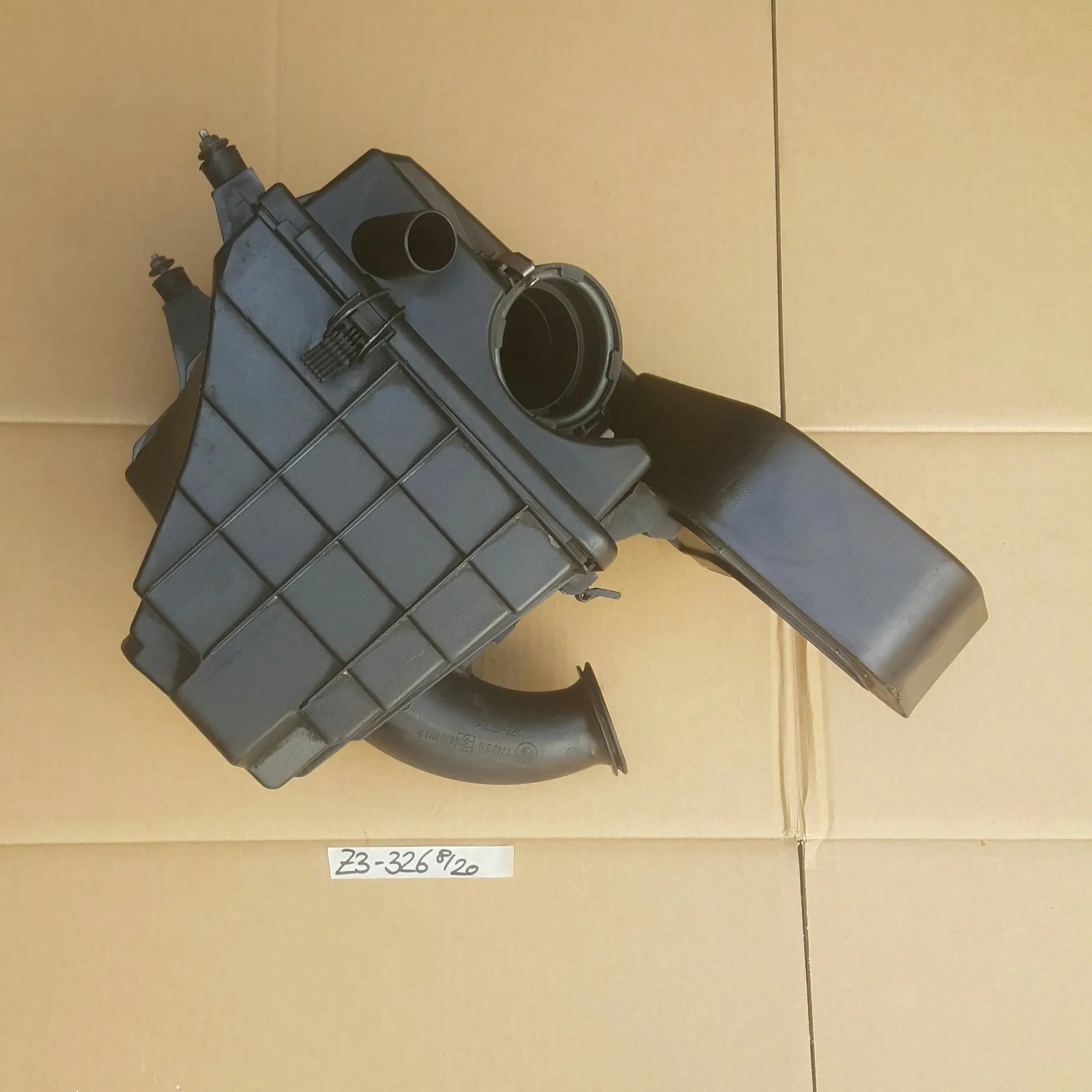 BMW E36 + Z3 Ansauggeräuschdämpfer  Resonator 1743326 Luftfilter Kasten 1743319 – Bild 3