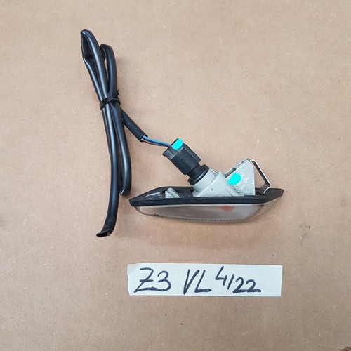 BMW Z3 Seiten Blinker weiß  8400763 Zusatzblinkleuchte LINKS 8389535 + Stecker