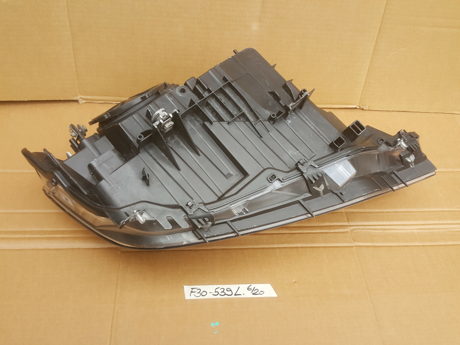 BMW 3er F30 F31 Halogen Front Scheinwerfer links 7259539