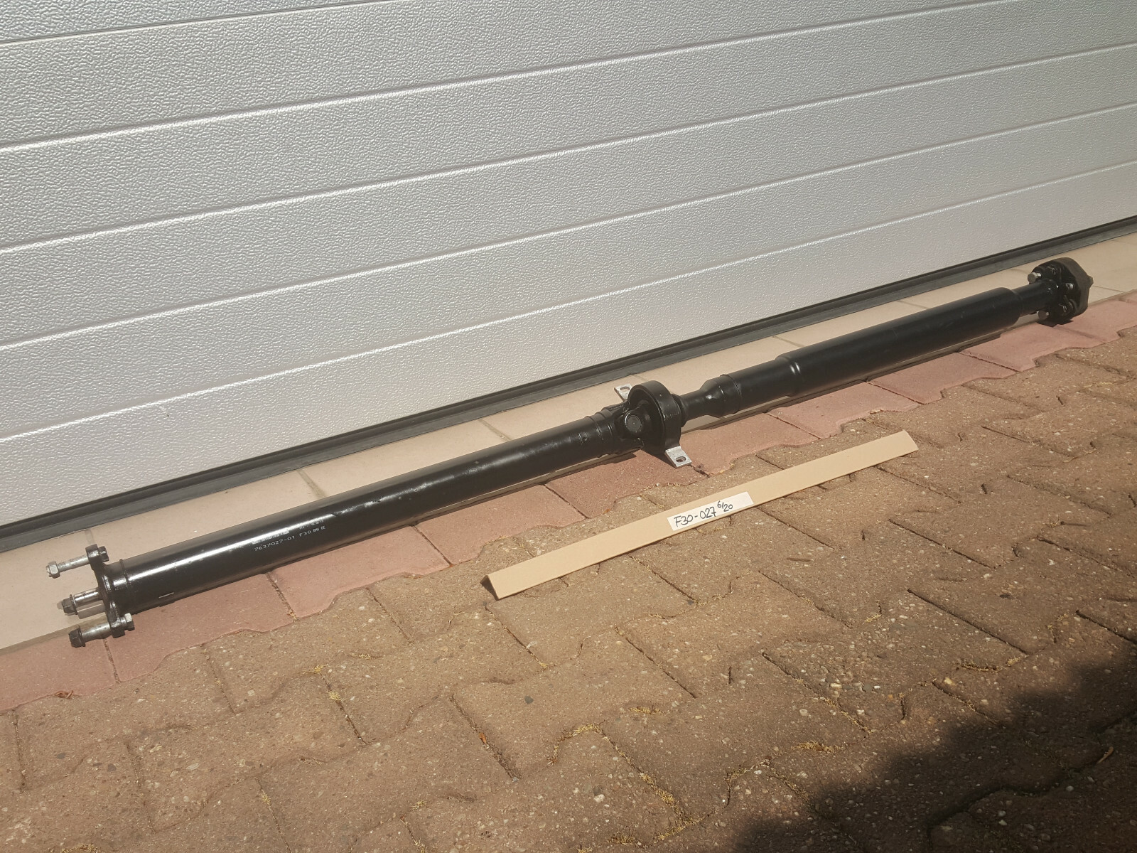 BMW F31 F30 Gelenkwelle 316i Schaltgetriebe 7637027 Kardanwelle N13