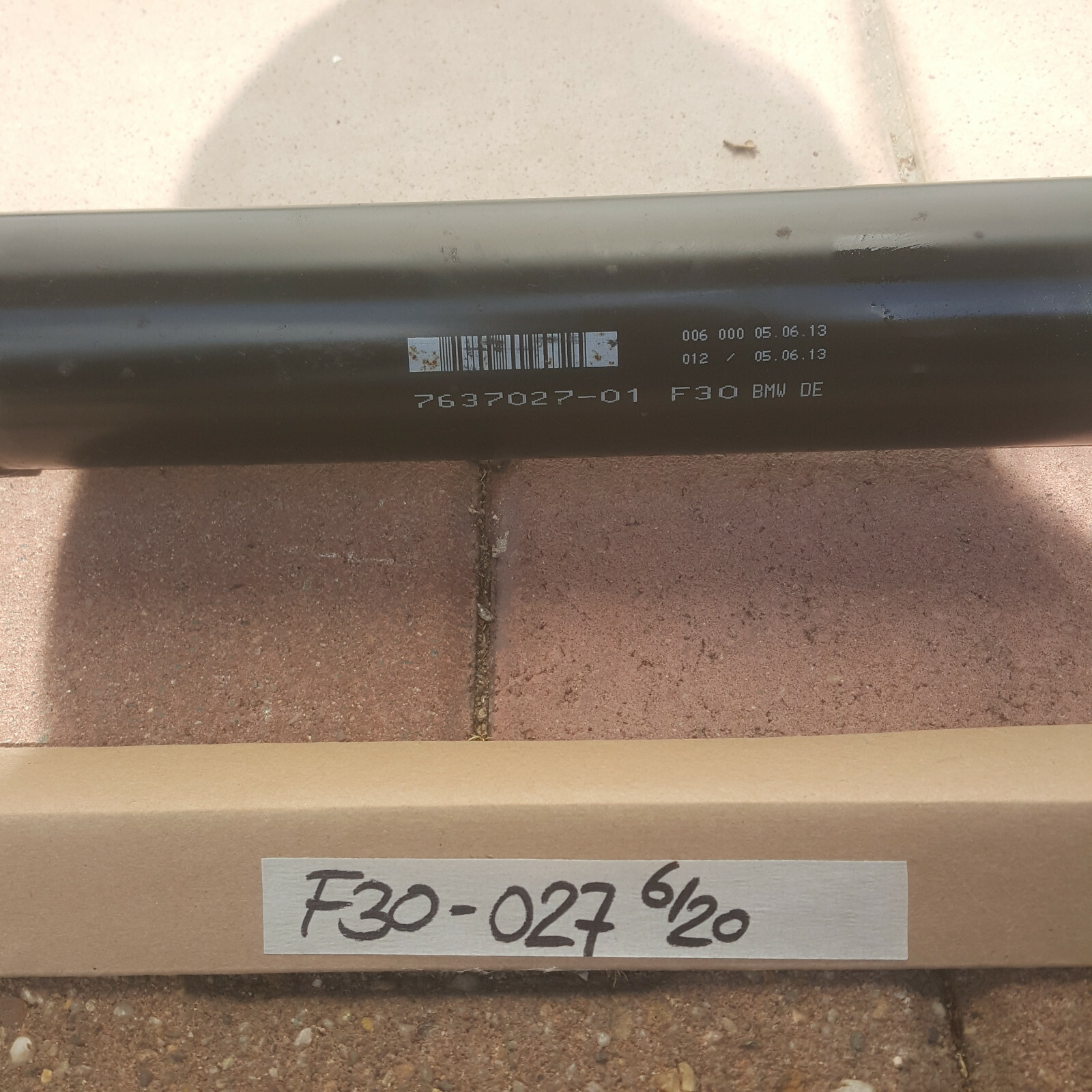 BMW F31 F30 Gelenkwelle 316i Schaltgetriebe 7637027 Kardanwelle N13