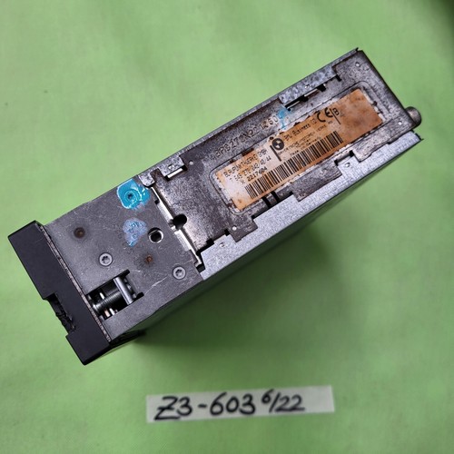 BMW E30 E36 Z3 Roadster  E34 E32 E31 CD Radio  Business 6900603  kleine Macke!