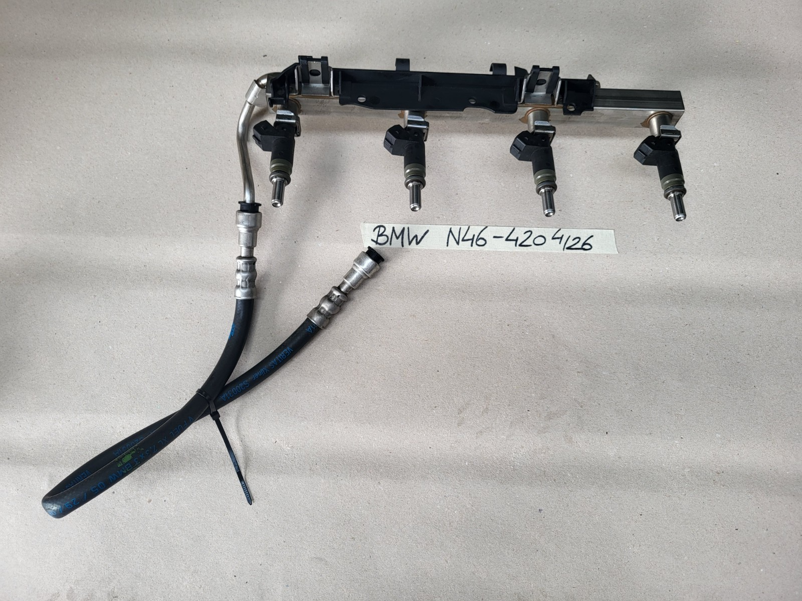 BMW Z4 E85 E90 E91 E87 X1 X3 Einspritz Leiste 7530420 Rohr + Ventile 150 PS N46 