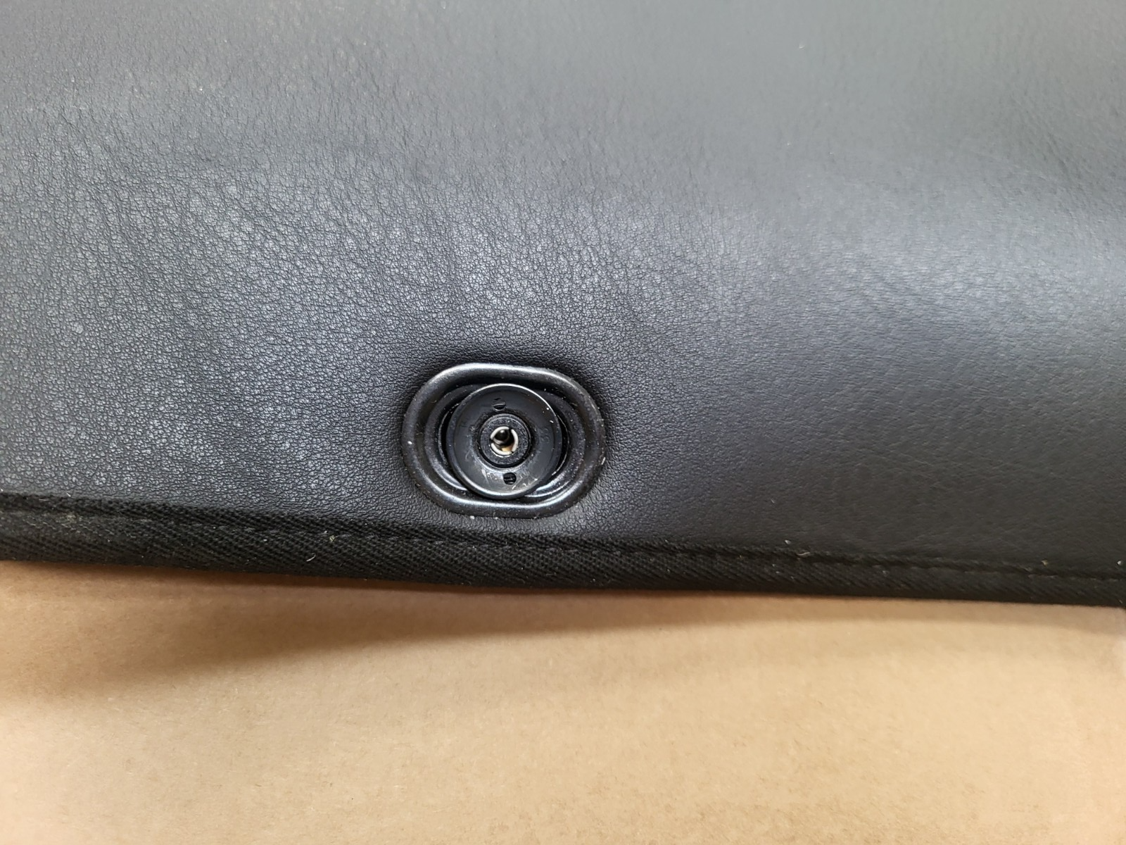 BMW Z3 Roadster Verdeck Verkleidung Abdeckung Persenning Schwarz 8412054