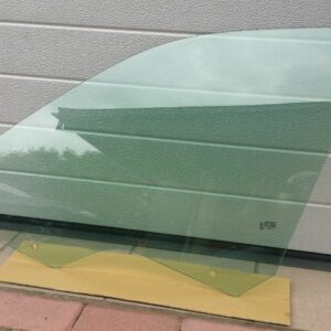 BMW X3 E83 Seiten Fenster Glas Scheibe VORNE LINKS  ABHOLUNG