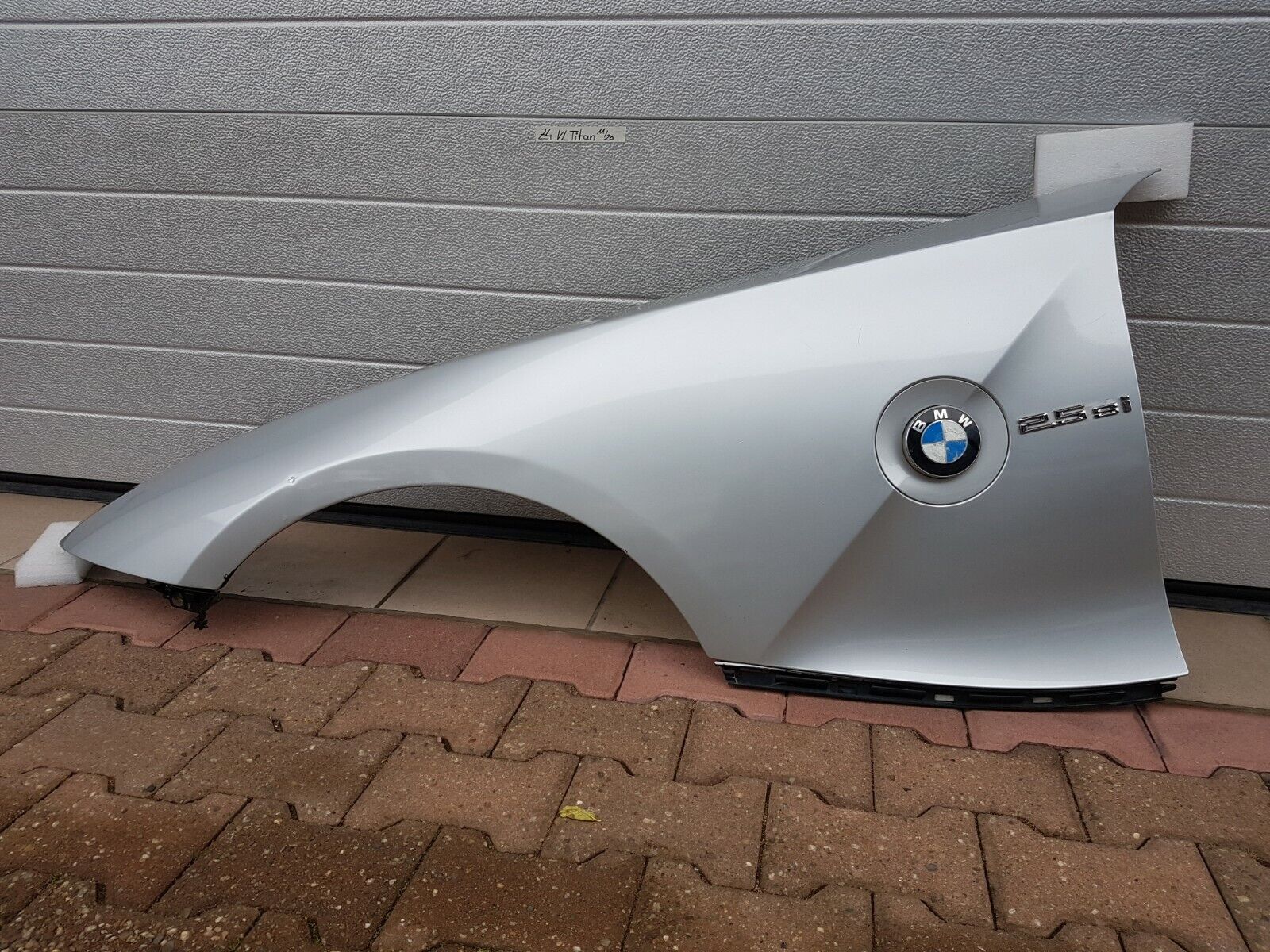 BMW Z4 E85 Seiten Verkleidung Blende hinten innen LINKS Abdeckung Grau  7043815 ‣ KFZ Store